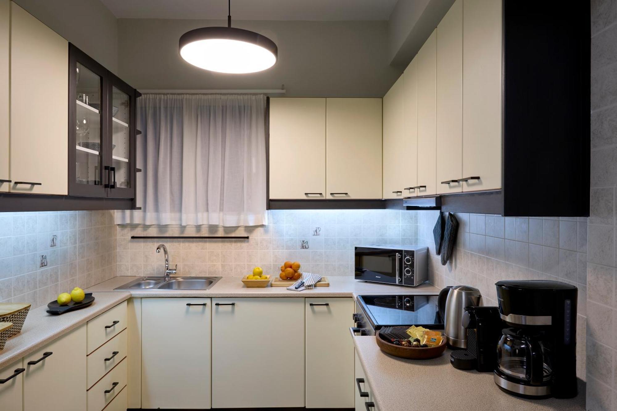 The Acropolis Entrance 2Bd Private Apt เอเธนส์ ภายนอก รูปภาพ