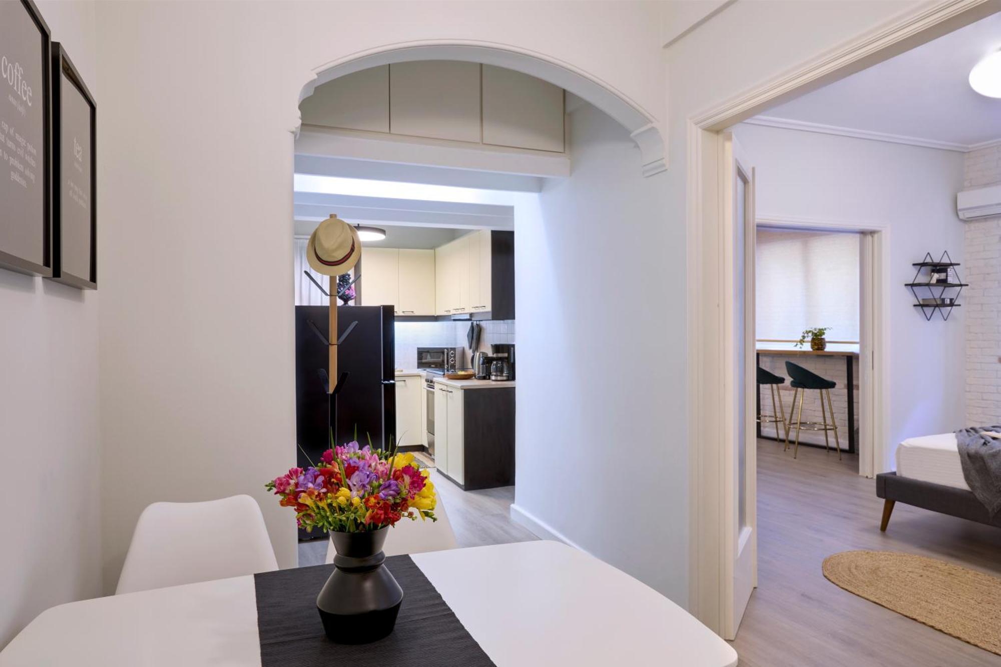 The Acropolis Entrance 2Bd Private Apt เอเธนส์ ภายนอก รูปภาพ